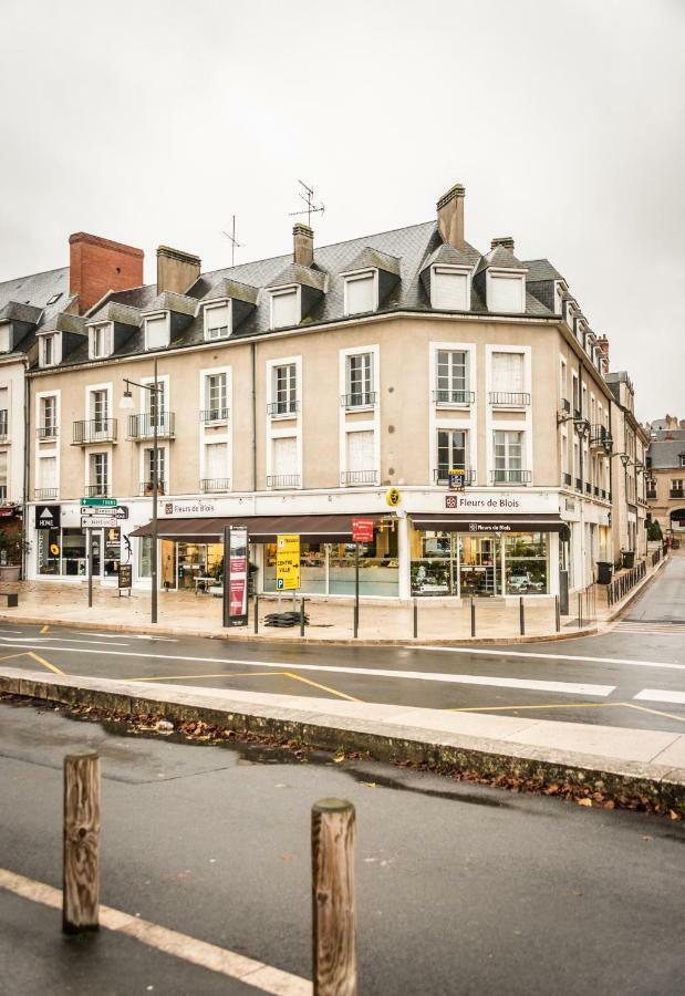Apartamento Les Lumieres De La Loire Blois Exterior foto