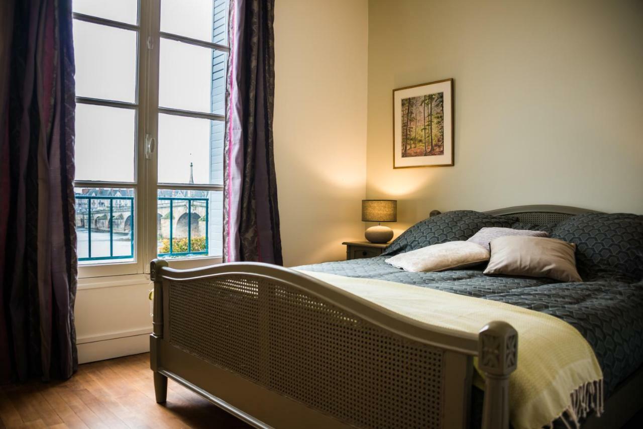 Apartamento Les Lumieres De La Loire Blois Exterior foto