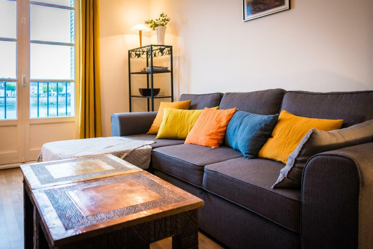 Apartamento Les Lumieres De La Loire Blois Exterior foto