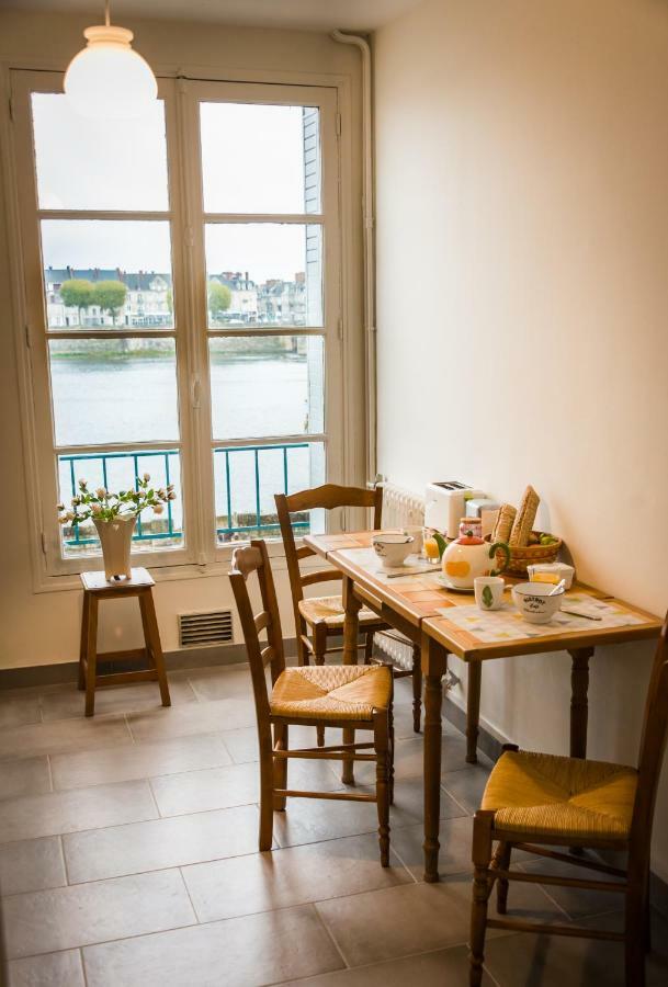 Apartamento Les Lumieres De La Loire Blois Exterior foto